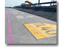 Photo of “alternative aircraft stand” taxi lane markings