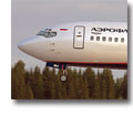Photo of the accident aircraft a Boeing 737-500 landing at Perm, Russia