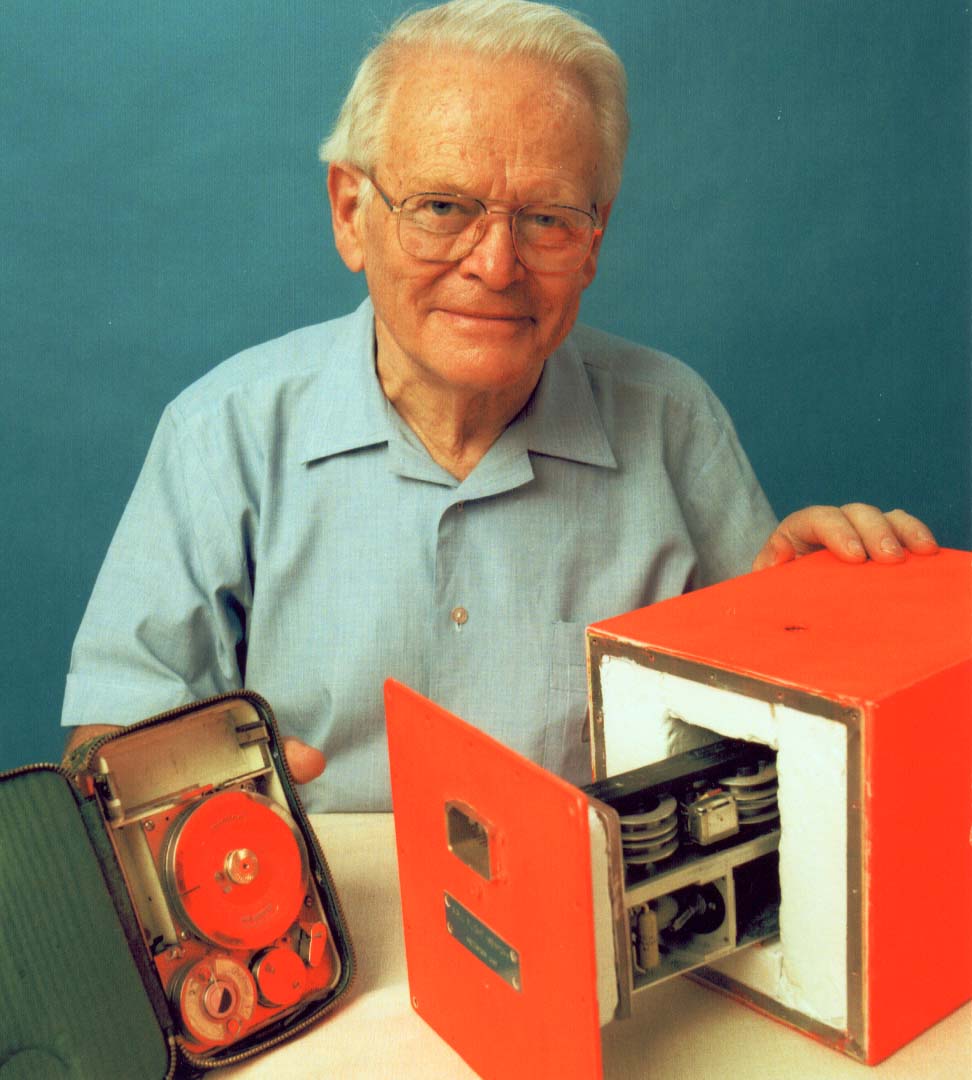 ICAO Recognizes Inventor of Black Box with Highest Honor - Flight Safety  Foundation